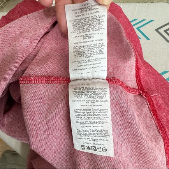 Columbia Men’s Sportswear Mountain Heather Red Tee - Picture 6 of 6